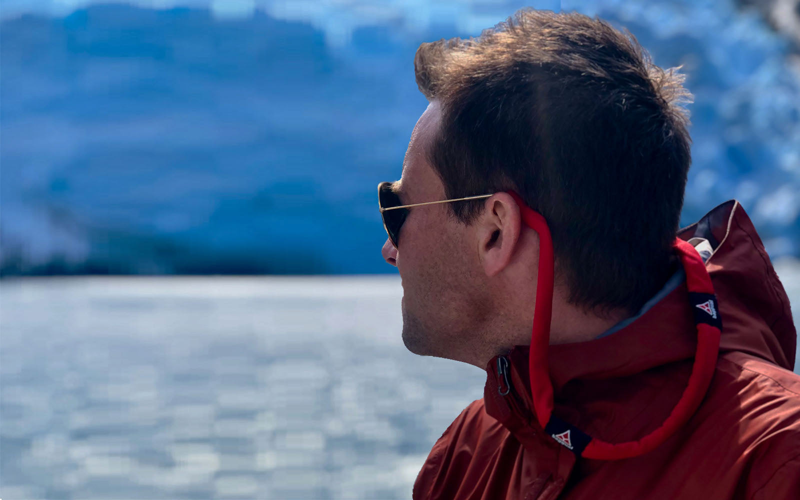 glasskin unique sunglass straps that transforms in a case